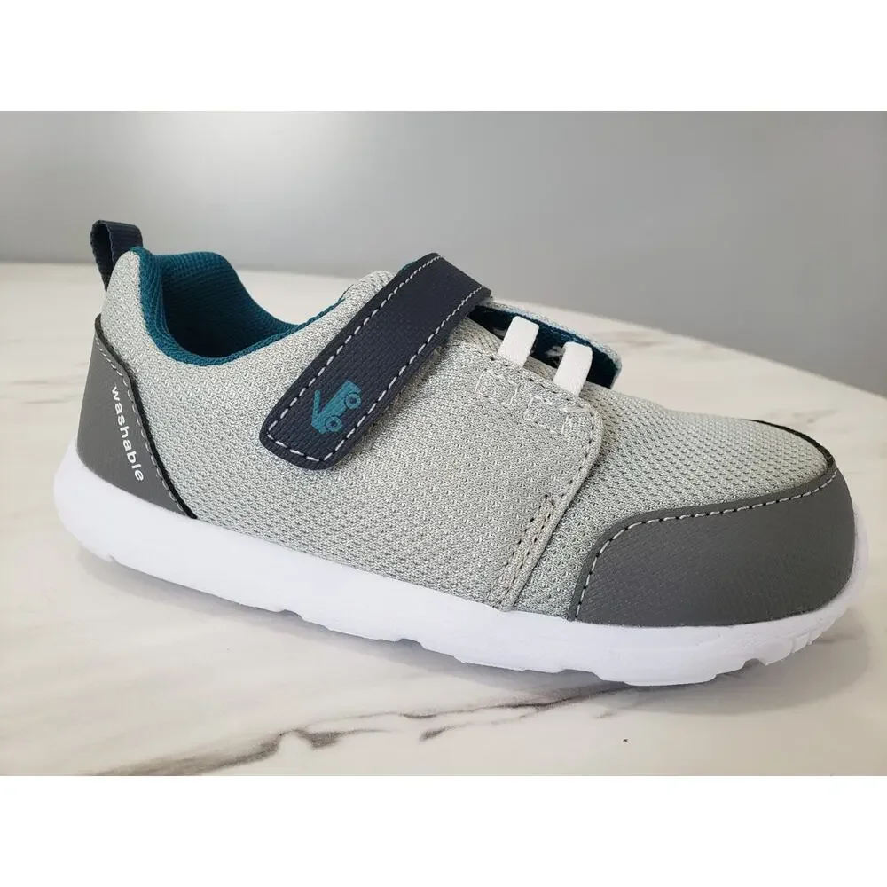 NEW EASY ON See Kai Run Kids Stryker FlexiRun Gray‎ Shoe Baby Size 4 Infant